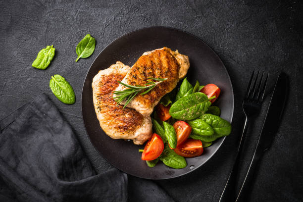 BONELESS PORK CHOPS/COTELETTES DE PORC DÉSOSSÉES (300 GR) BONELESS PORK CHOPS/COTELETTES DE PORC DÉSOSSÉES (300 GR)