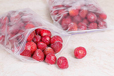 STRAWBERRIES / FRAISES (1KG)